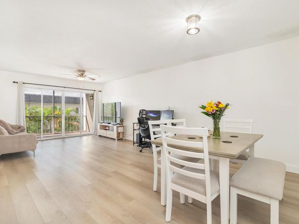 505 Spencer Drive 207, West Palm Beach FL 33409