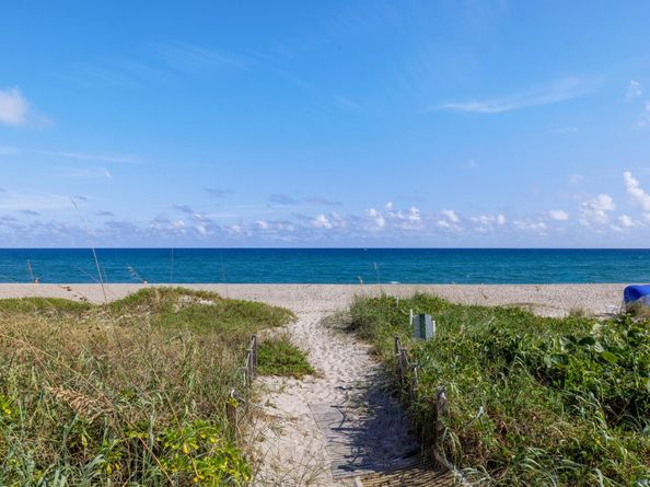 2778 S Ocean Boulevard 203s, Palm Beach FL 33480