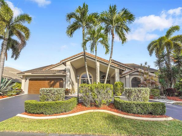 4983 NW 107th Ave, Coral Springs FL 33076