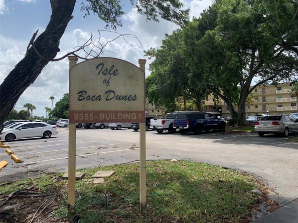 9355 SW 8th St 321, Boca Raton FL 33428