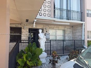 3640 NW 9th Street