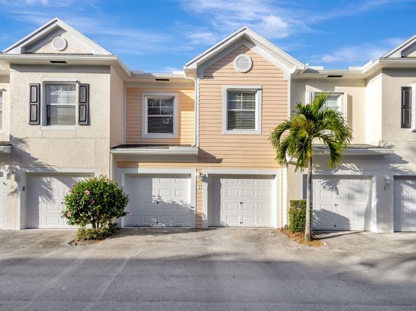 826 Dakota Drive 102, Jupiter FL 33458
