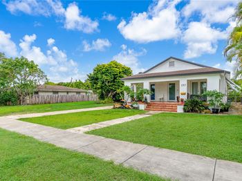 137 NW 20th Street