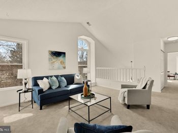 7602 Lakeside Village Drive