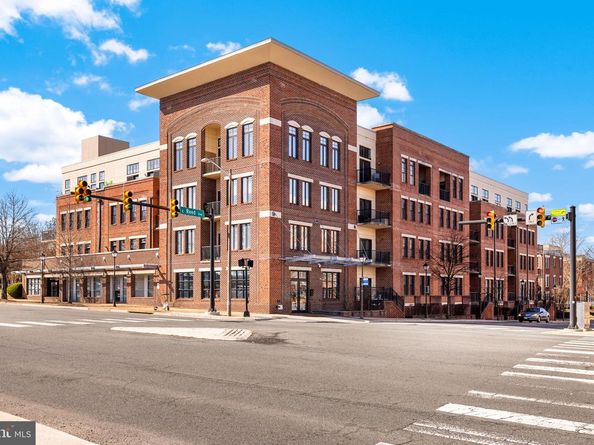 181 Reed Avenue E 110, Alexandria VA 22305