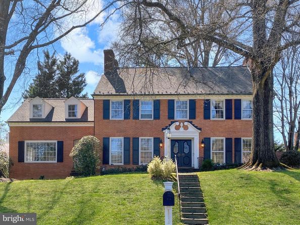 10008 Carmelita Drive, Potomac MD 20854