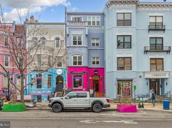 2307 18TH Street NW