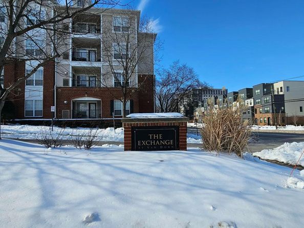 4862 Eisenhower Avenue 158, Alexandria VA 22304