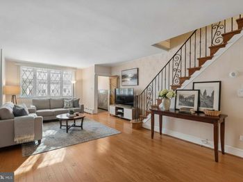 1541 S 12TH Street