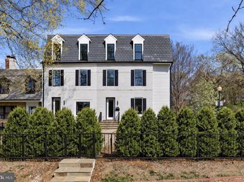 1600 37TH Street NW