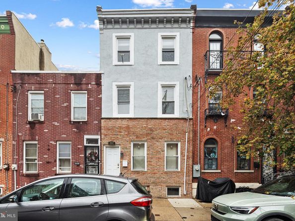 2017 Catharine Street, Philadelphia PA 19146