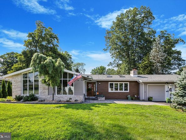 3 Eton Road, Yardley PA 19067