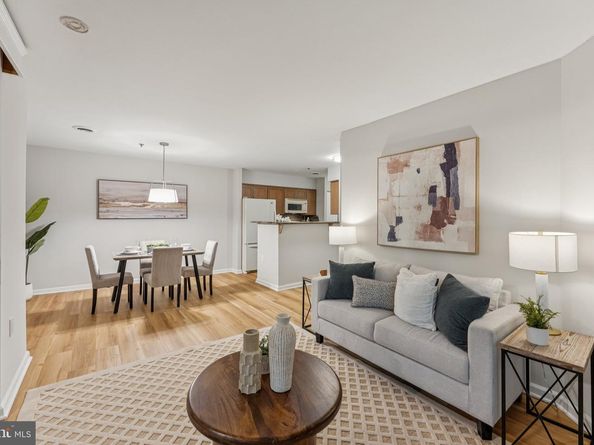 1001 N Vermont Street 108, Arlington VA 22201