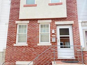 2733 S Cleveland Street