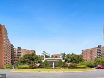 4201 Cathedral Avenue NW