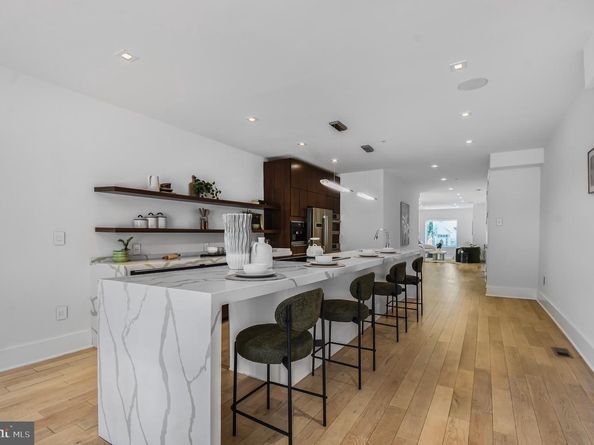 2515 Ontario Road NW 1, Washington DC 20009