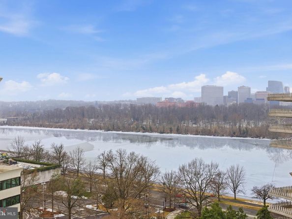 700 New Hampshire Avenue NW 1218, Washington DC 20037