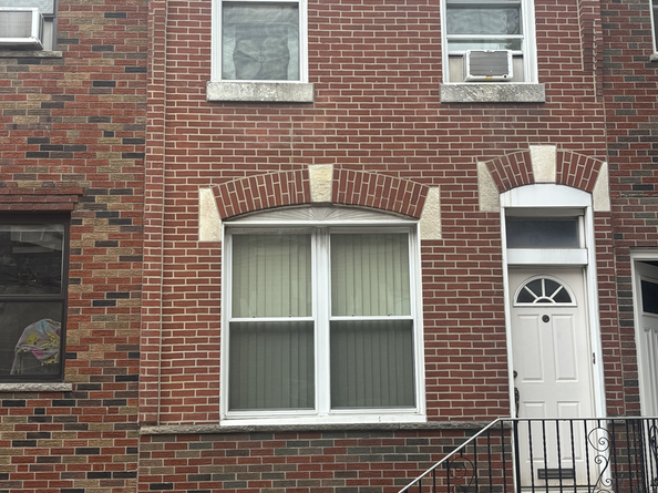 2313 South Darien Street, Philadelphia PA 19148
