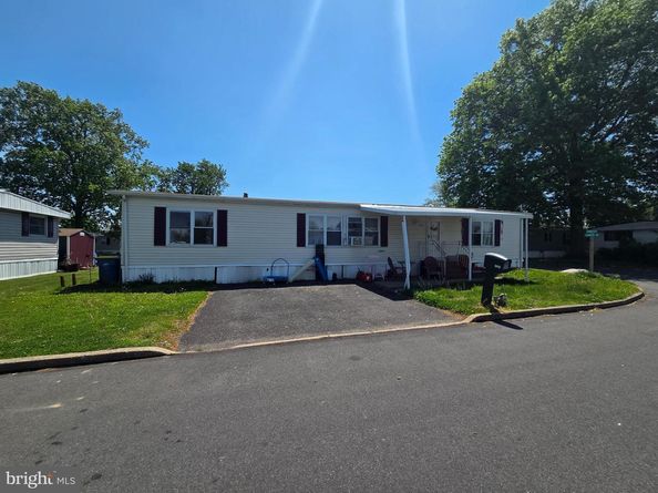 3072 Chandler Drive, Morrisville PA 19067