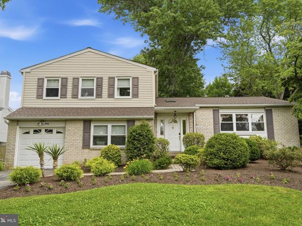 830 Davisville Road, Warminster PA 18974