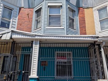 3052 N Lee Street