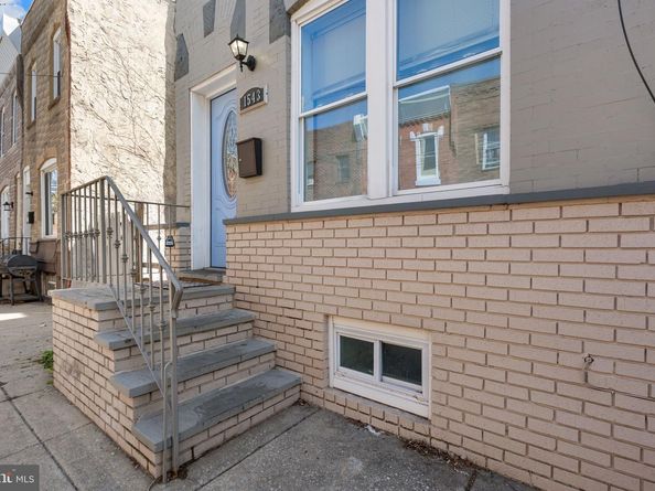1543 S Bailey Street, Philadelphia PA 19146