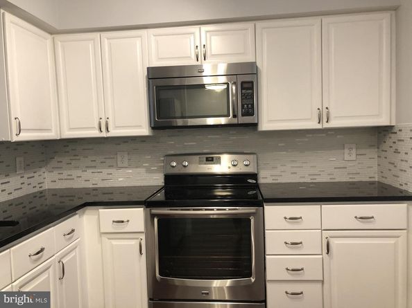 545 E Braddock Road 304, Alexandria VA 22314