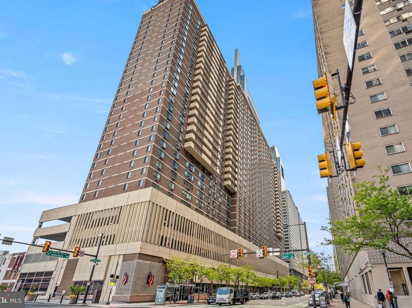 1901 John F Kennedy Boulevard 913, Philadelphia PA 19103