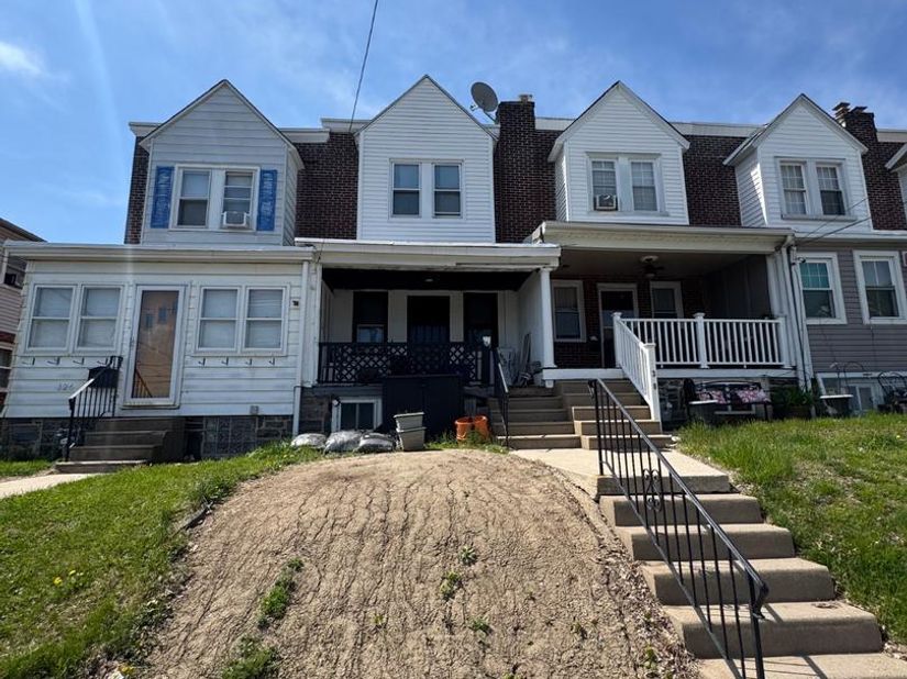 128 St Charles Street, Drexel Hill PA 19026