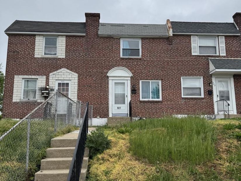 927 Grant Road, Folcroft PA 19032