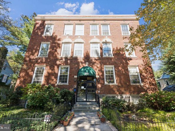 3039 Macomb Street NW 16, Washington DC 20008