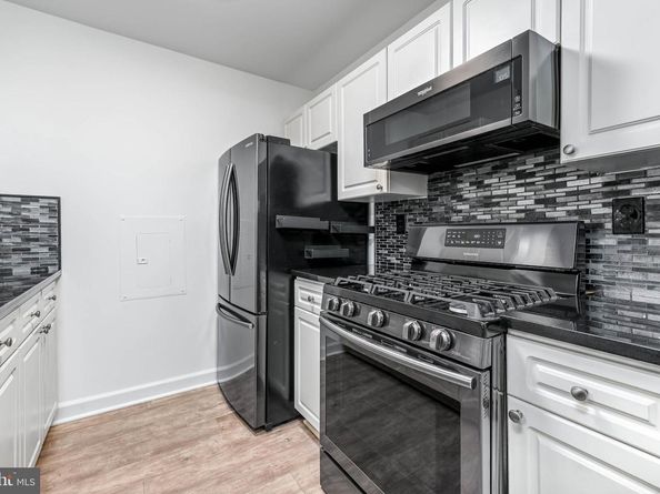 5573 Seminary Road 115, Falls Church VA 22041