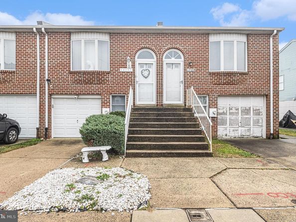 12707 Verda Drive, Philadelphia PA 19154