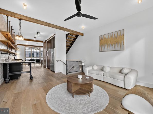 774 Girard Street NW 2W, Washington DC 20001