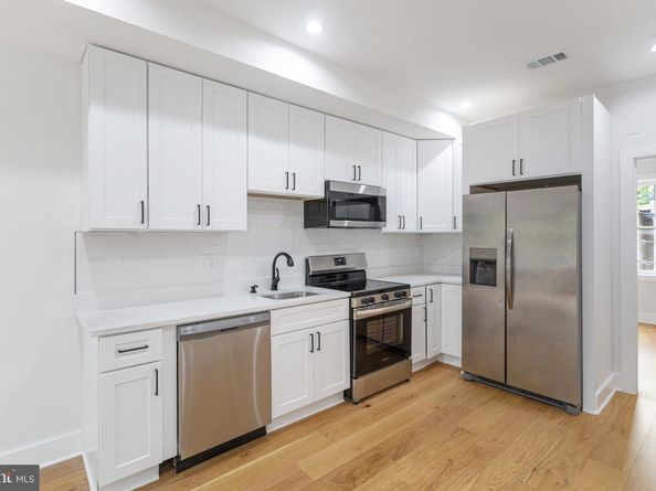 1107 Queen Street NE PH4, Washington DC 20002