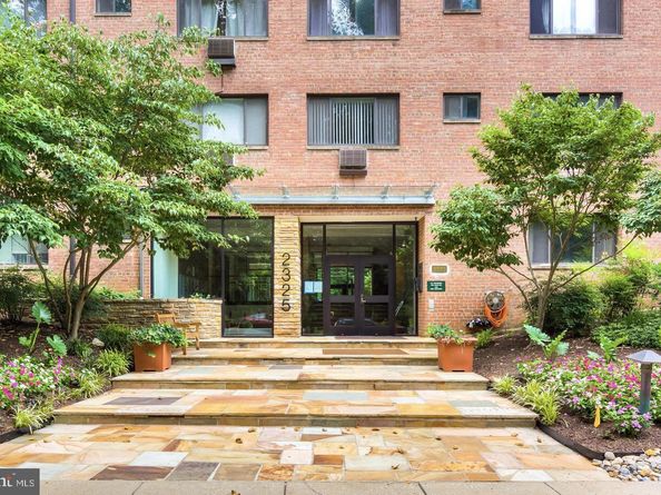 2325 42nd Street NW 420, Washington DC 20007