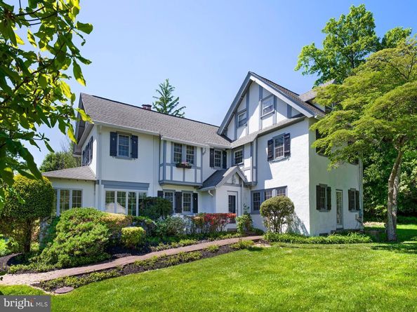 610 S Waterloo Road, Devon PA 19333