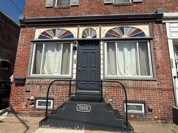 Undisclosed Address #PADE2115828