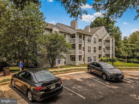 10300 Appalachian Circle 7106, Oakton VA 22124