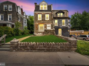 162 W Manheim Street