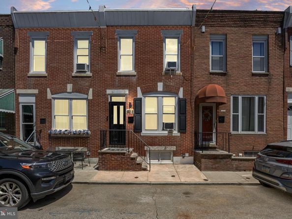 233 Tree Street, Philadelphia PA 19148