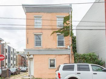 300-302 Cecil B Moore Avenue