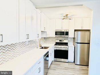 4401 Cherry Hill Road