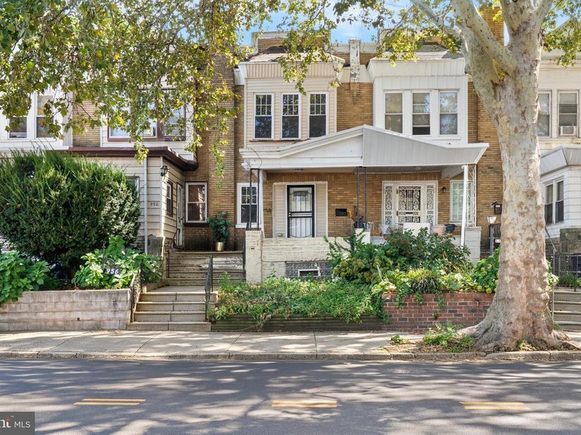 958 Wagner Avenue, Philadelphia PA 19141