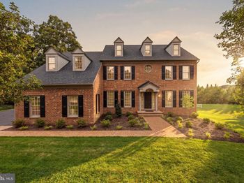 3454 Virginia Oaks Drive