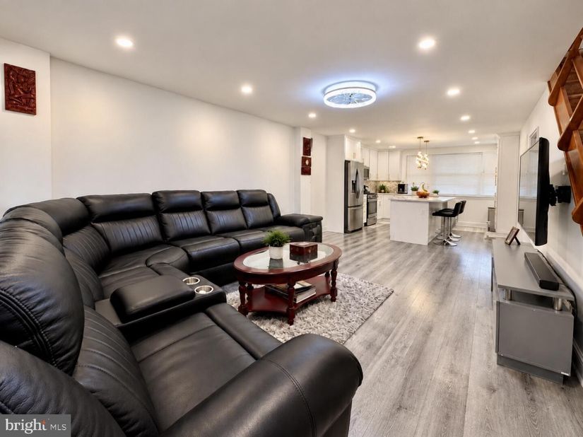 2026 S Newkirk Street, Philadelphia PA 19145