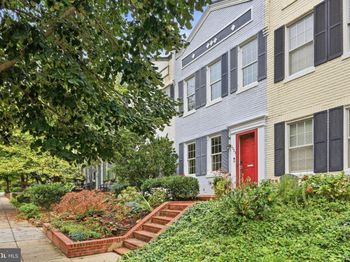 2023 37TH Street NW