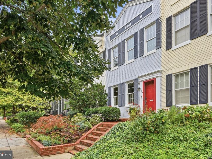 2023 37TH Street NW, Washington DC 20007