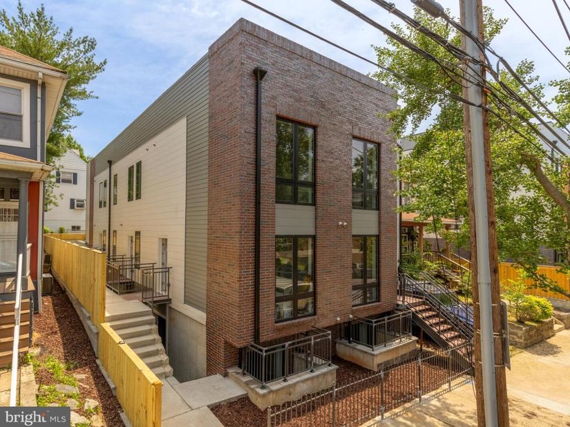 3319 12TH St NE 6, Washington DC 20017