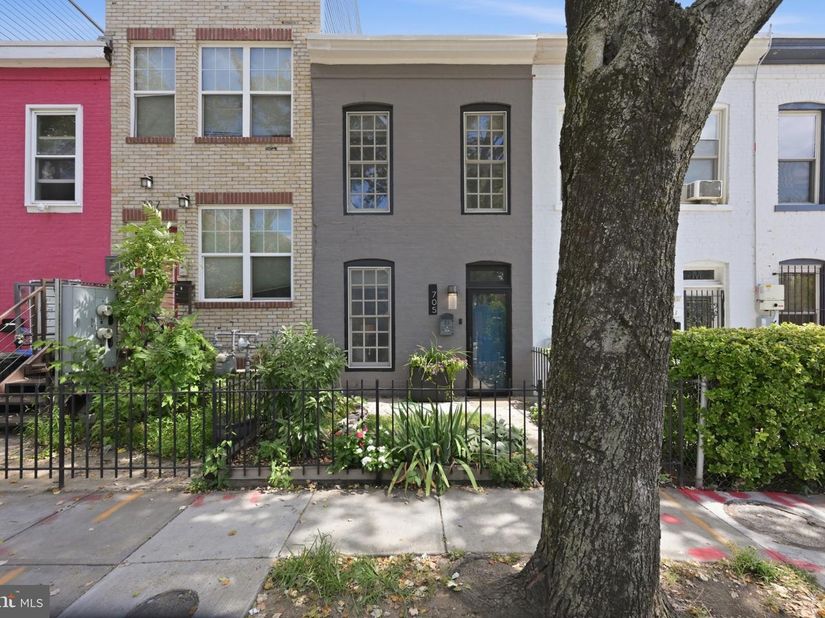 705 18TH Street NE, Washington DC 20002